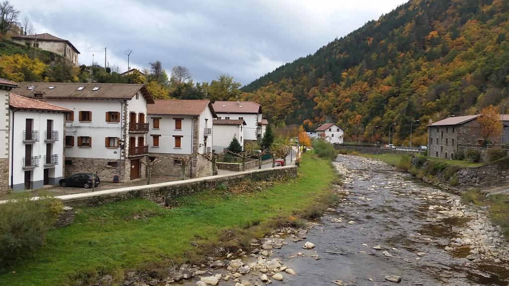 Albergue Armaia Artepea Urzainqui Exteriér fotografie