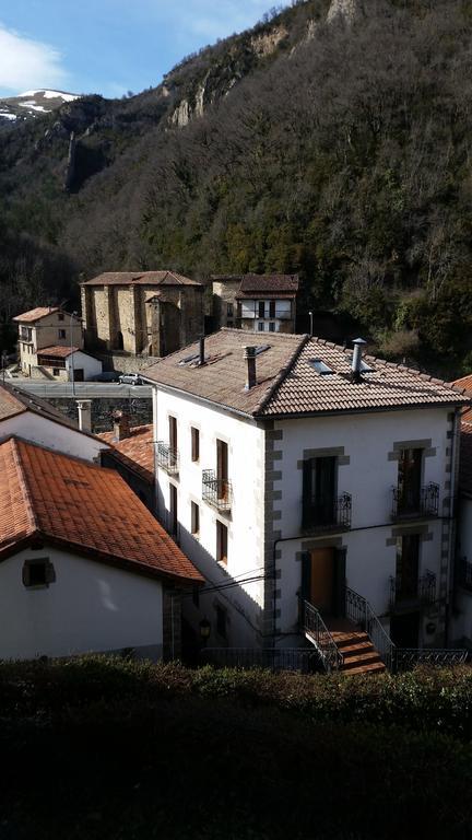Albergue Armaia Artepea Urzainqui Exteriér fotografie